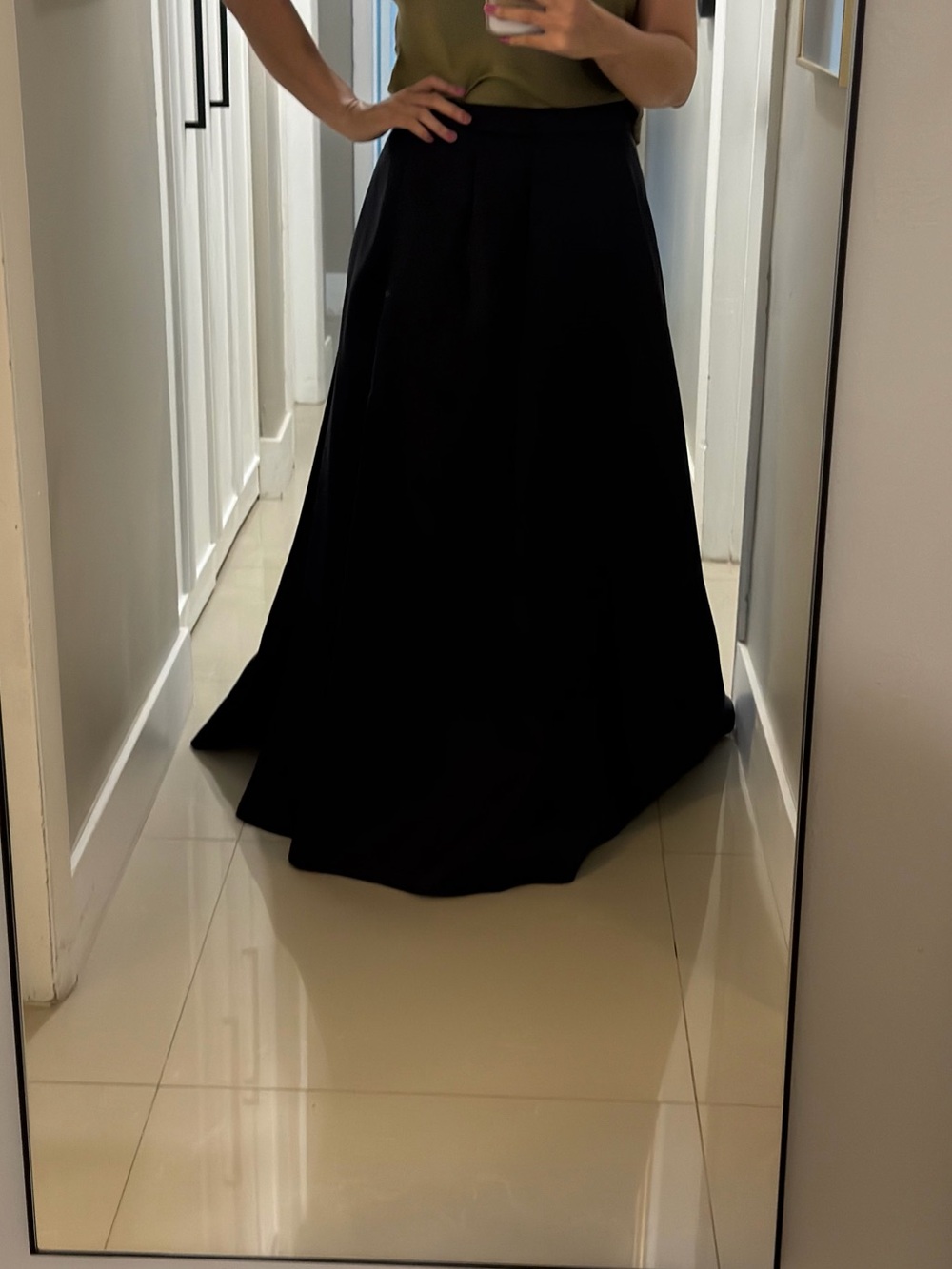 Belle Badgley Mischka High-Slit Maxi Ball Skirt